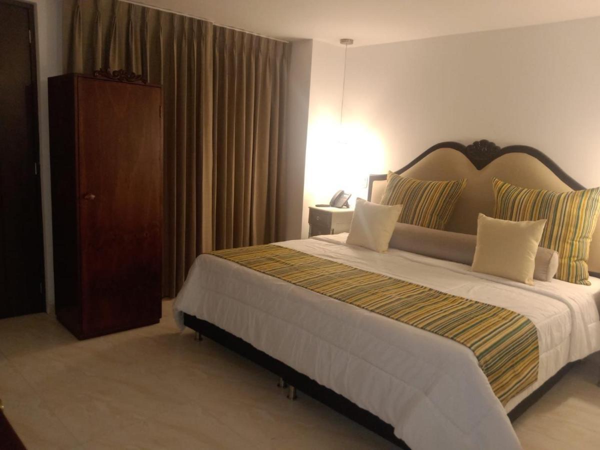 Hotel Dorado Plaza Calle Del Arsenal Cartagena Luaran gambar